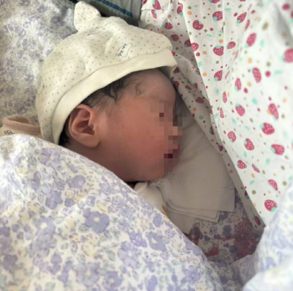 官方通报“27天壮盛儿颐养黄疸时期亏蚀”：病历和监控已封存，涉事东说念主员停职